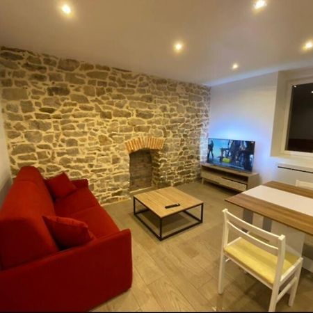 Appartement Avec Terrasse Quimper Exteriör bild